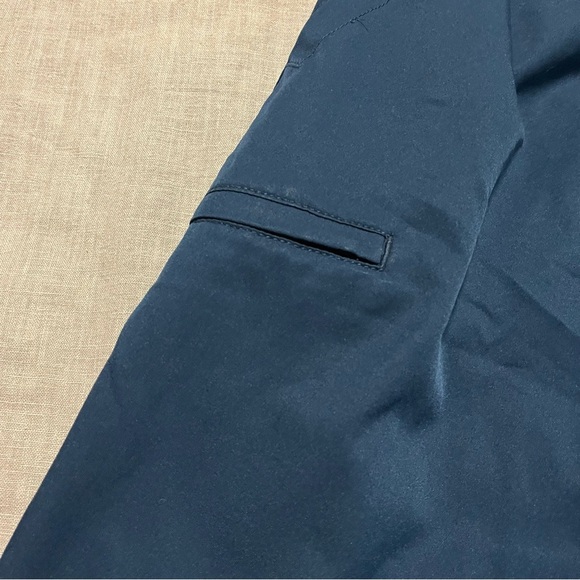 Vintage Nike Men's Navy Tech Cargo Pocket Athletic Shorts Size Large Quick Dry - Picture 5 of 8